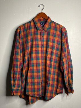 Gap orange button up size large missing 1 button